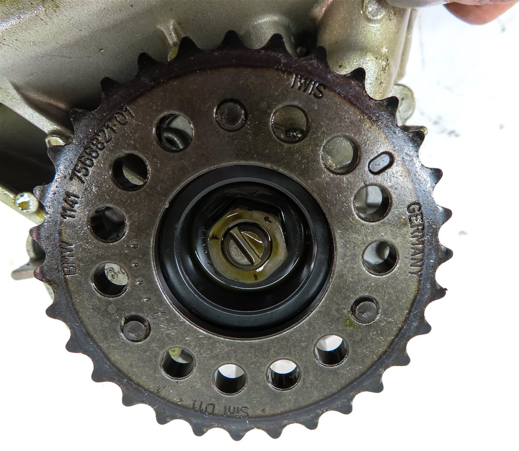 Thumbnail 8: 2014 BMW 750Li (F01) 4.4L (N63) ENGINE MOTOR OIL FLUID PUMP