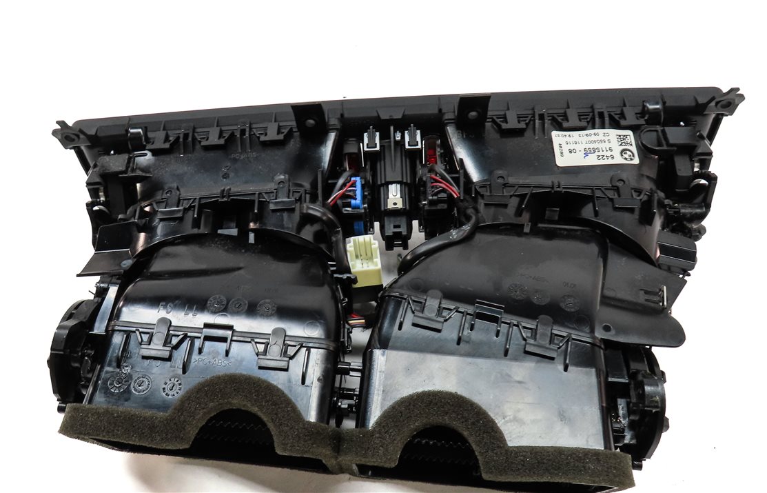 Thumbnail 6: 2014 BMW 750Li (F01) FRONT CENTER DASH HEAT AIR AC DUAL VENT (BLACK)