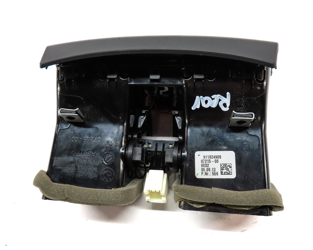 Thumbnail 6: 2014 BMW 750Li (F01) REAR CENTER CONSOLE HEAT AIR AC HVAC VENT (BLACK)