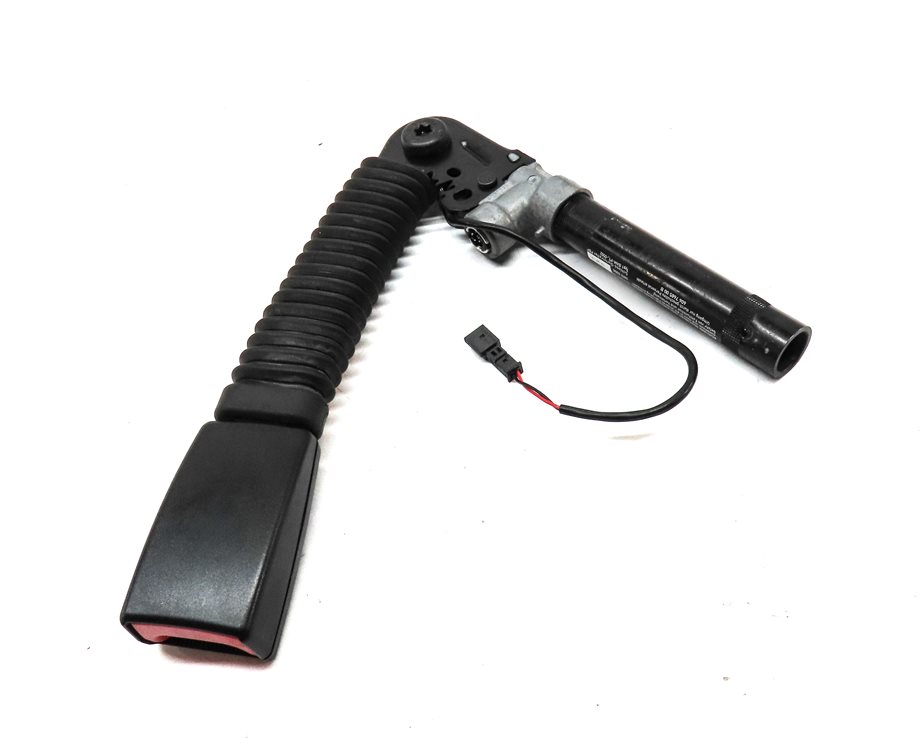 Thumbnail 3: 13-16 BMW 5 7 SERIES (F01 F10) FRONT RIGHT PASSENGER SEATBELT BUCKLE RECEIVER
