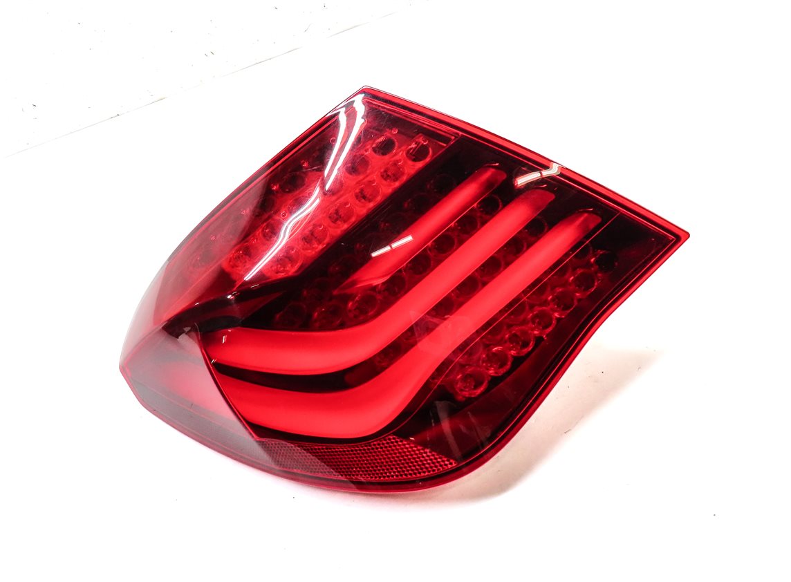 Thumbnail 4: 13-15 BMW 7 SERIES (F01 F02 F04) REAR LEFT DRIVER OUTER TAILLIGHT BRAKE LIGHT