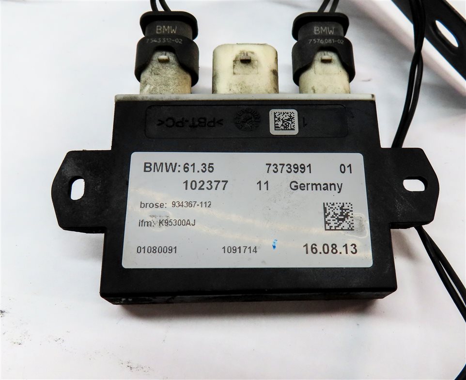 Thumbnail 5: 12-17 BMW 3 4 5 7 X3 X6 (F01 F10 F30) TRUNK KICK PAD SENSOR SMART OPENER MODULE