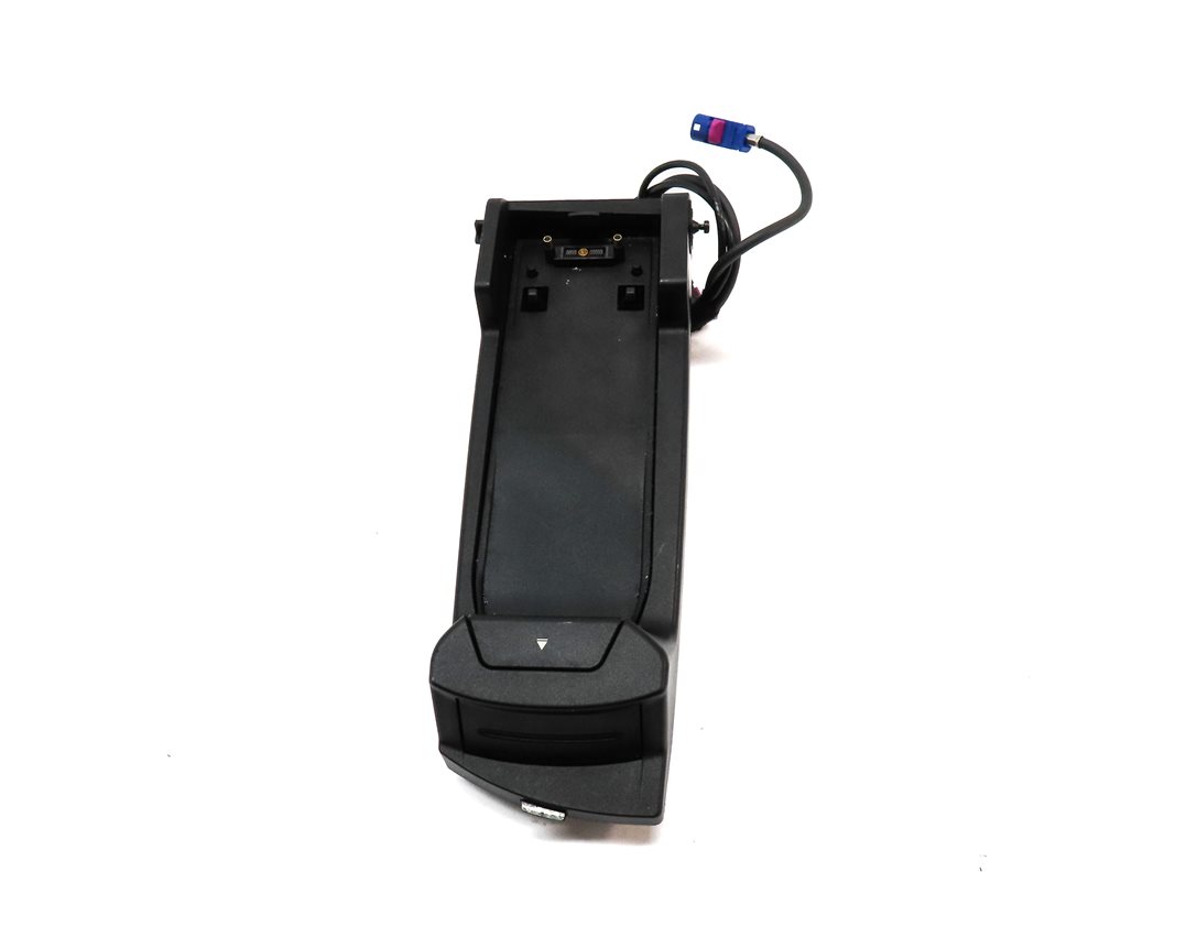 Thumbnail 2: 2014 BMW 750Li (F01) FRONT CENTER CONSOLE SNAP IN CELL PHONE CRADLE CHARGE MOUNT