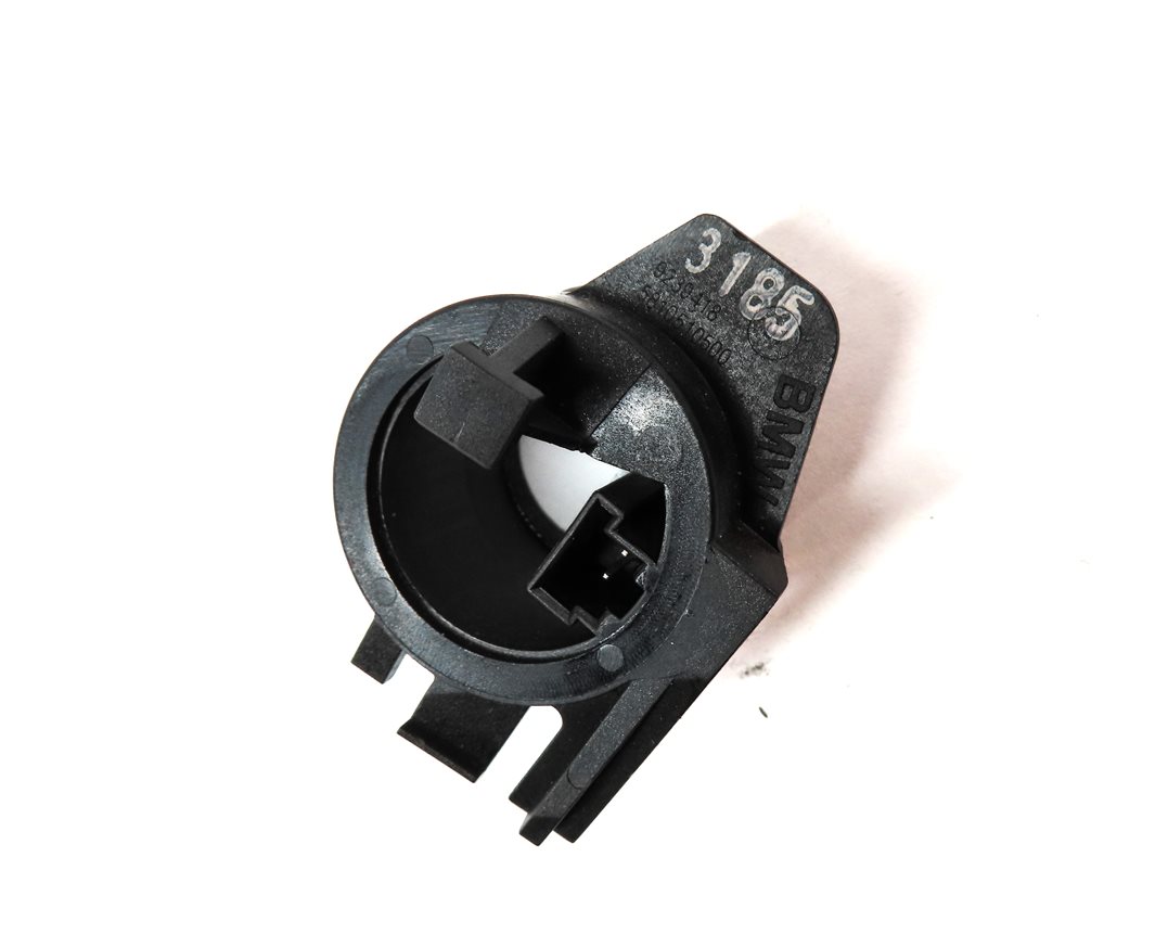 Thumbnail 4: 2014 BMW 750Li (F01) 4.4L (N63) ENGINE IGNITION PROXIMETRY SENSOR RING