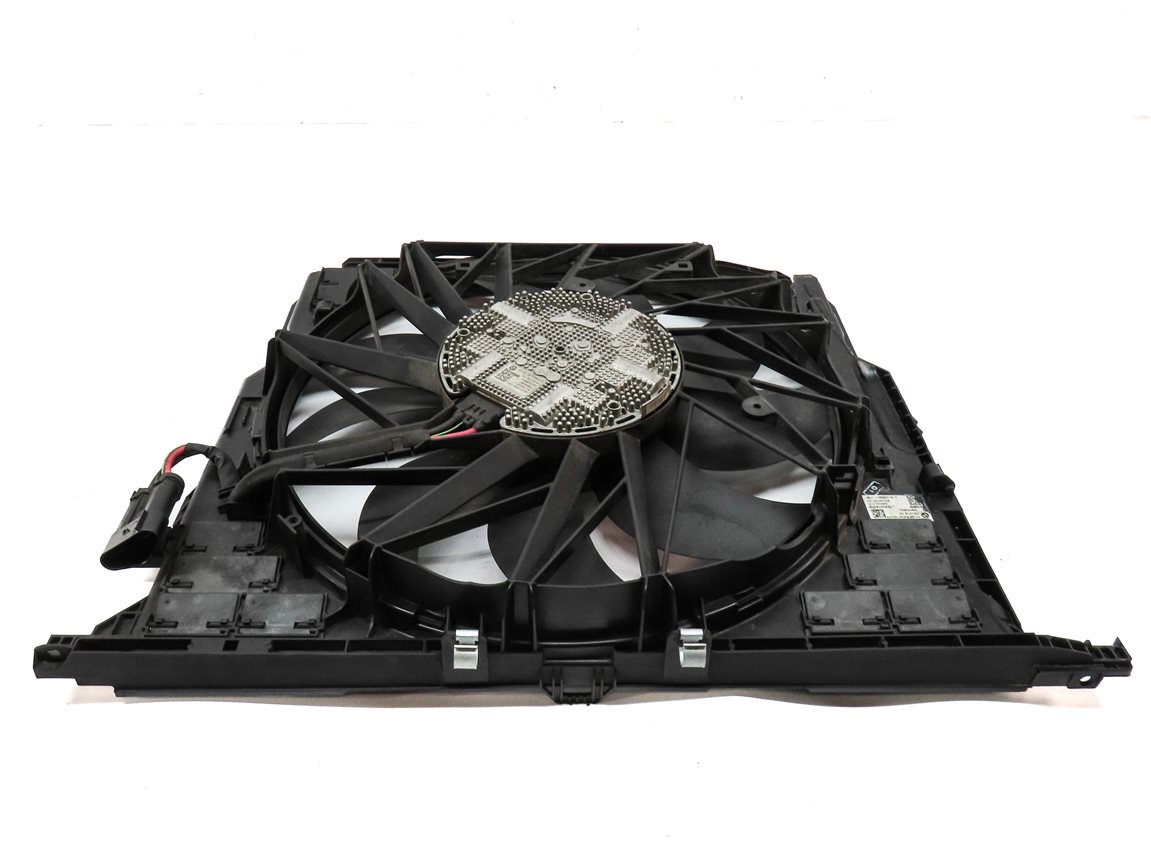 Thumbnail 6: 2010-2018 BMW 550i 550iGT 650i 750i B7 (F01 F06 F10) 850w RADIATOR COOLING FAN