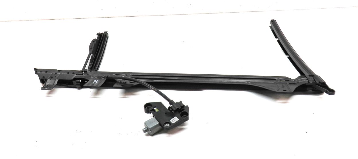 Thumbnail 4: 09-15 BMW 7 SERIES (F01) REAR LEFT DOOR WINDOW SUNSHADE SHADE w/ TRACK & MOTOR