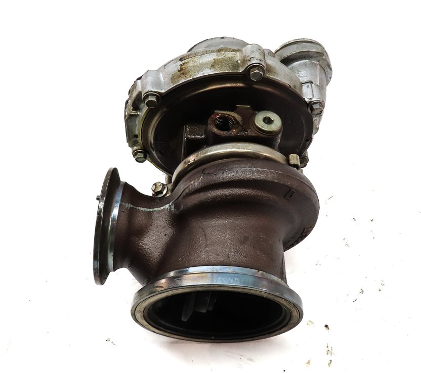 Thumbnail 6: 2013-2019 BMW 550i 550iGT 650i 750i X5 X6 - 4.4L N63 ENGINE - LEFT TURBOCHARGER