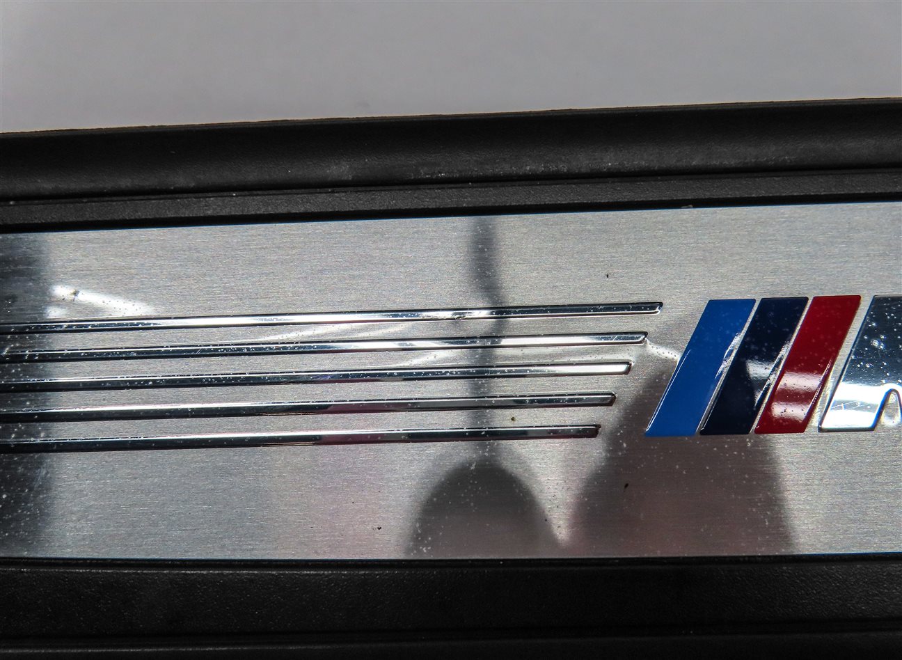 Thumbnail 9: 2014 BMW 750Li (F01) FRONT REAR LEFT RIGHT DOOR SILL SCUFF PLATE TRIM SET/4