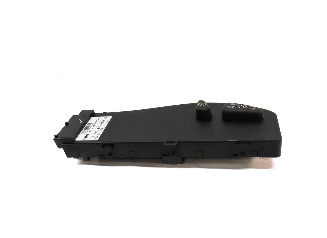 Thumbnail 4: 2005 BMW Z4 CONVERTIBLE (E85) FRONT RIGHT PASSENGER SEAT POSITION ADJUST SWITCH