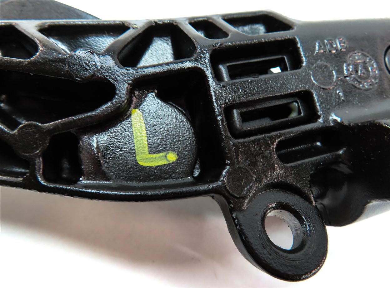 Thumbnail 10: 05 BMW Z4 CONVERTIBLE (E85) LEFT & RIGHT CONVERTIBLE TOP LOCK LATCH SET w/CABLES