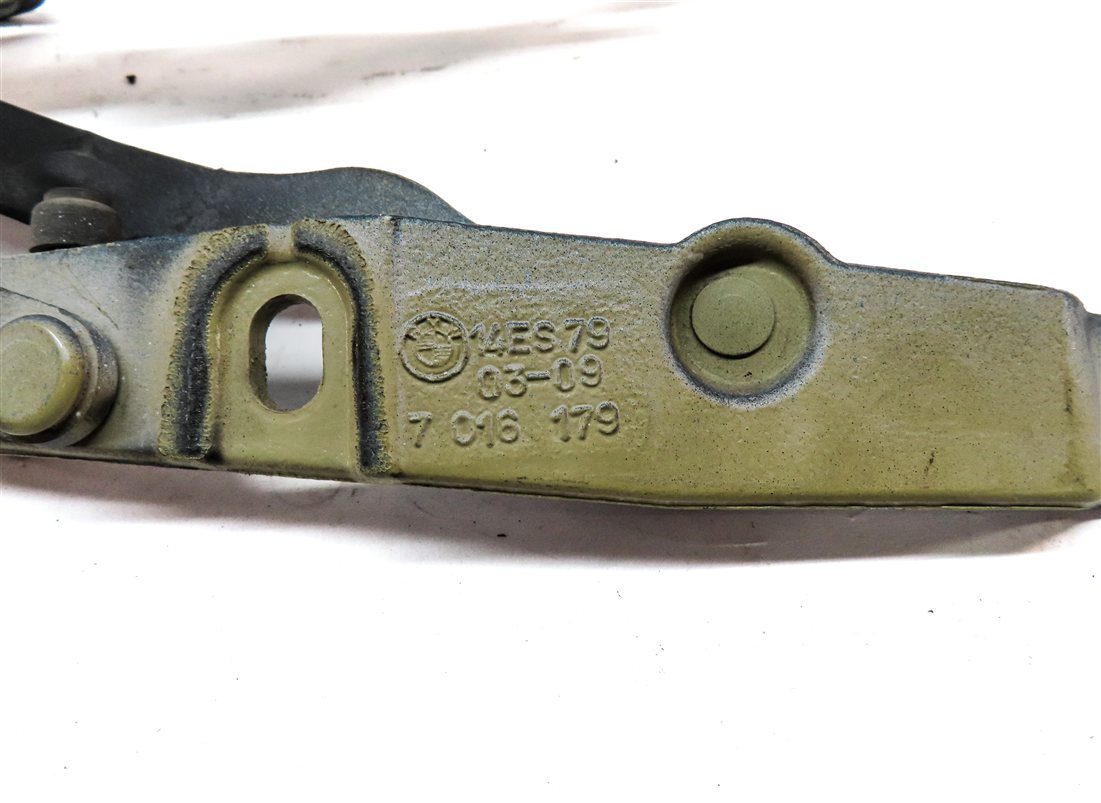 Thumbnail 8: 2005 BMW Z4 CONVERTIBLE (E85) REAR LEFT & RIGHT TRUNK LID HINGE SET/2 (BLUE)