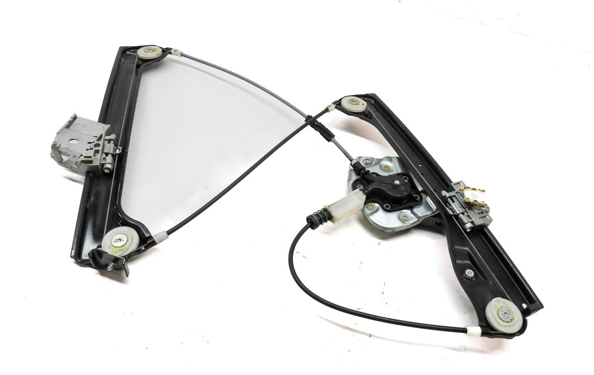 2004-2006 BMW Z4 (E85) RIGHT FRONT PASSENGER DOOR POWER WINDOW REGULATOR & MOTOR
