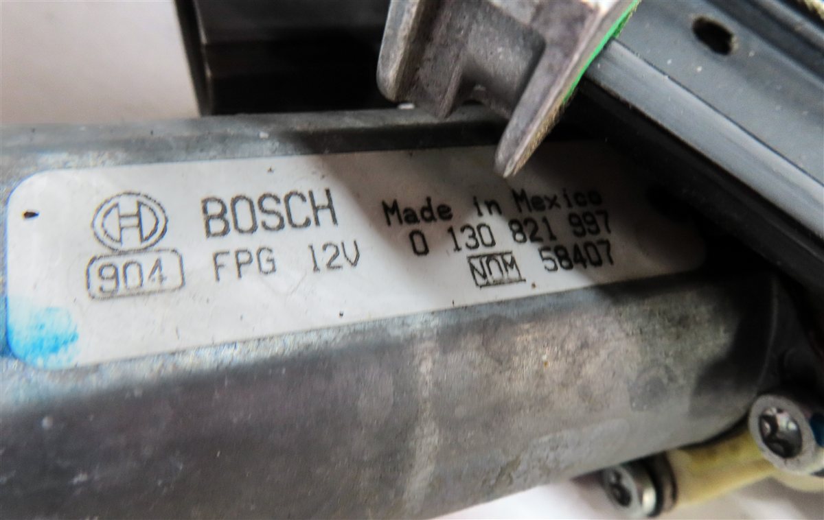Thumbnail 5: 2004-2006 BMW Z4 (E85) RIGHT FRONT PASSENGER DOOR POWER WINDOW REGULATOR & MOTOR