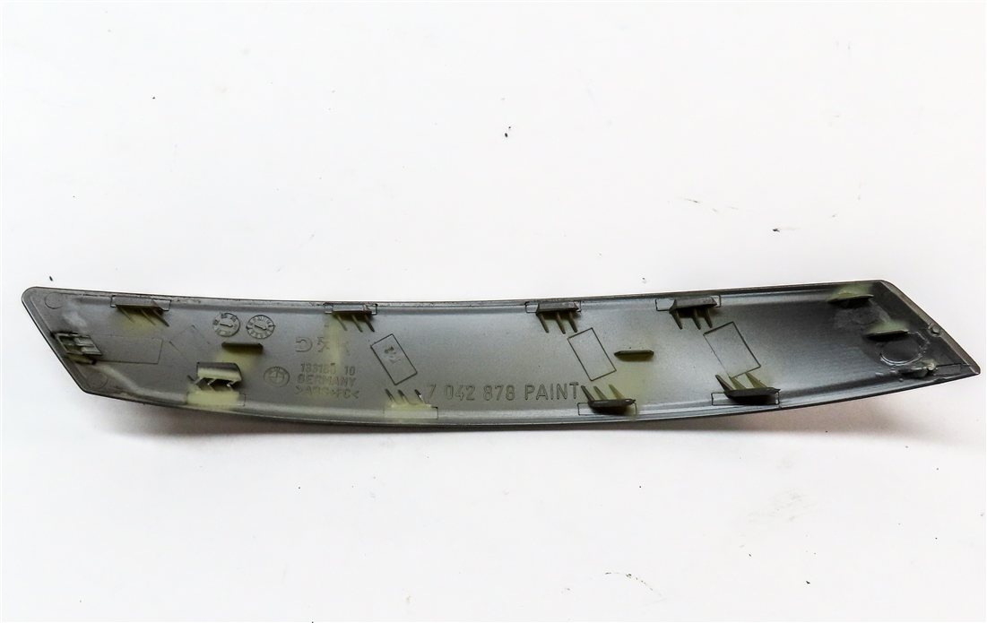 Thumbnail 5: 2005 BMW Z4 CONVERTIBLE (E85) FRONT RIGHT PASSENGER DOOR GRAB HANDLE TRIM