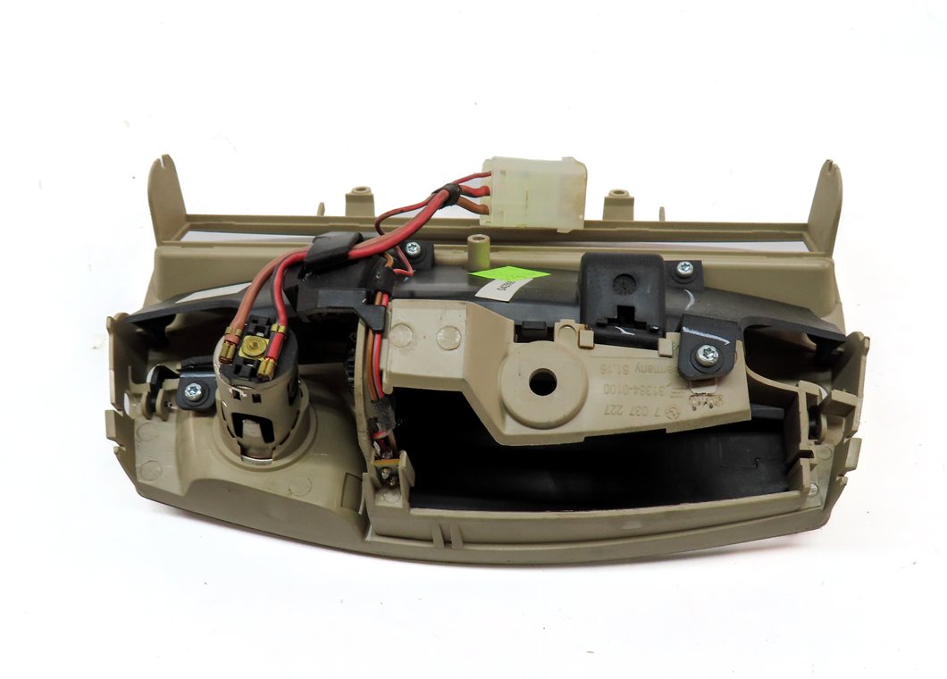 Thumbnail 5: 05 BMW Z4 CONVERTIBLE E85 CENTER CONSOLE ASHTRAY CIGARETTE LIGHTER OUTLET(BEIGE)
