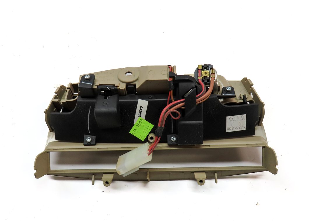 Thumbnail 6: 05 BMW Z4 CONVERTIBLE E85 CENTER CONSOLE ASHTRAY CIGARETTE LIGHTER OUTLET(BEIGE)