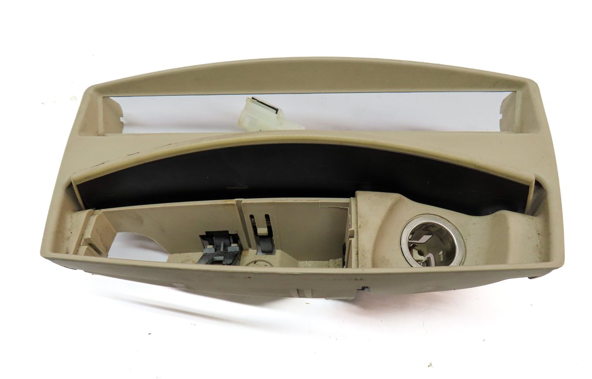 Thumbnail 8: 05 BMW Z4 CONVERTIBLE E85 CENTER CONSOLE ASHTRAY CIGARETTE LIGHTER OUTLET(BEIGE)