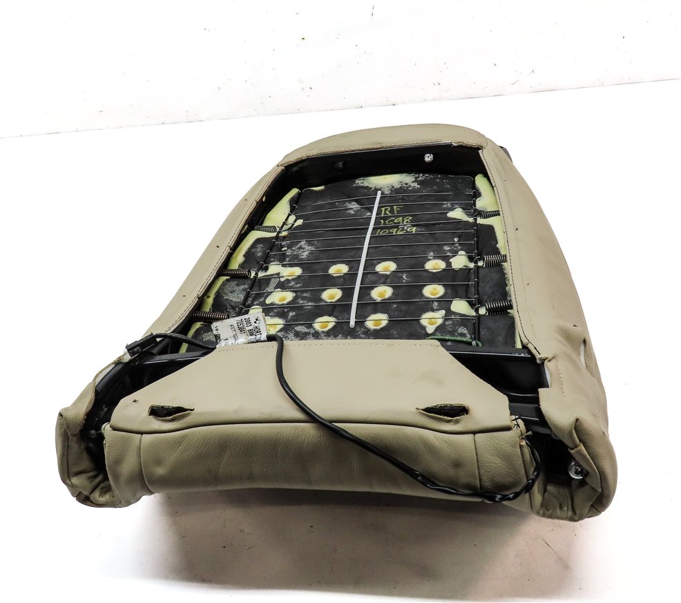 Thumbnail 5: 05 BMW Z4 CONVERTIBLE E85 FRONT RIGHT PASSENGER UPPER SEAT BACK CUSHION (BEIGE)