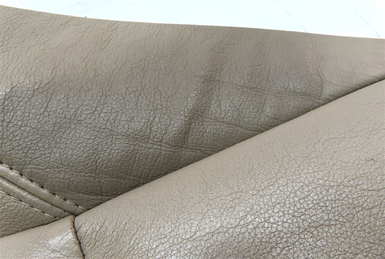 Thumbnail 9: 05 BMW Z4 CONVERTIBLE E85 FRONT RIGHT PASSENGER UPPER SEAT BACK CUSHION (BEIGE)