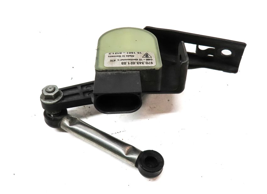 Thumbnail 2: 2011 PORSCHE PANAMERA (970 G1) FRONT LEFT DRIVER SUSPENSION HEIGHT LEVEL SENSOR