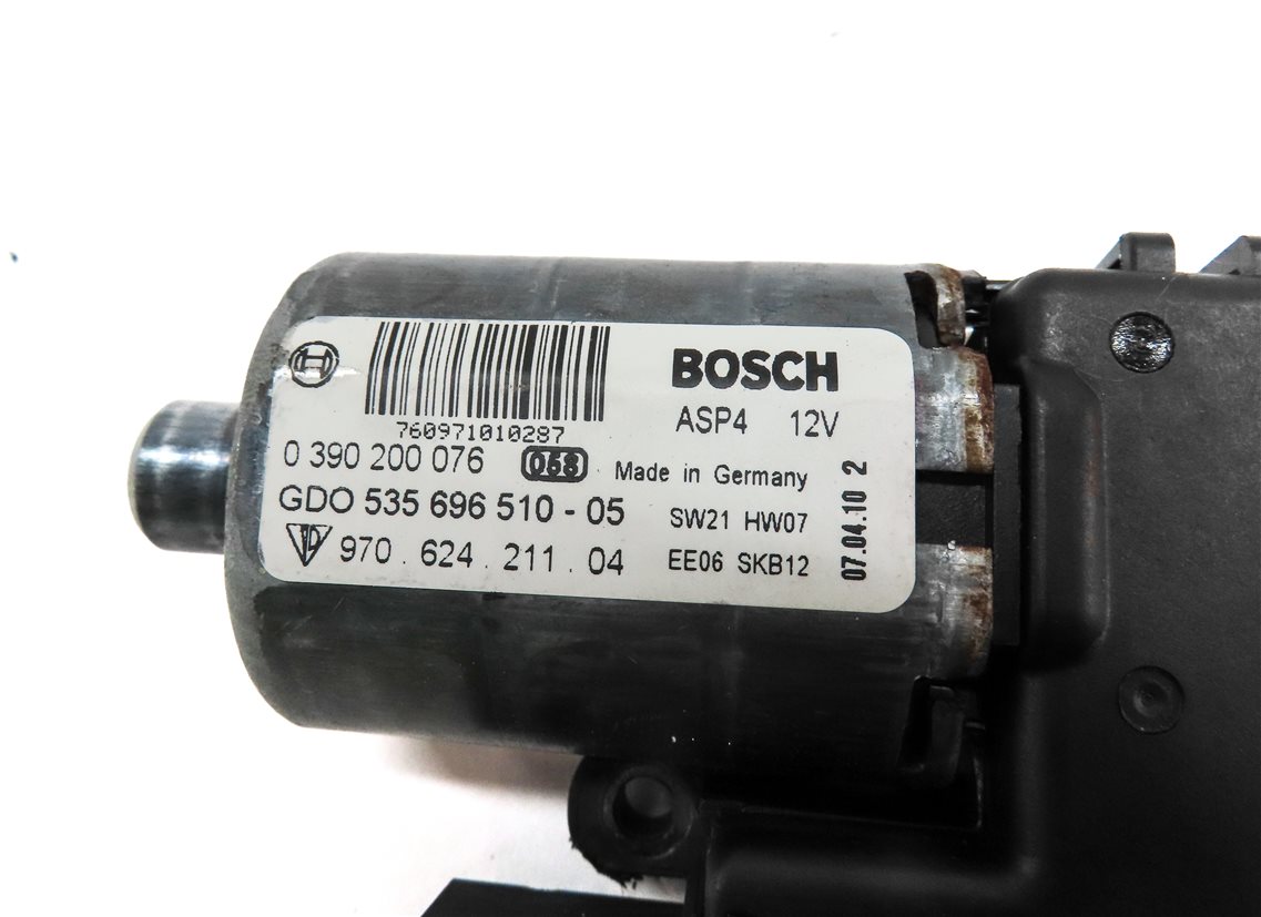 Thumbnail 6: 2010-2016 PORSCHE PANAMERA (970 G1) POWER SUNROOF WINDOW MOTOR