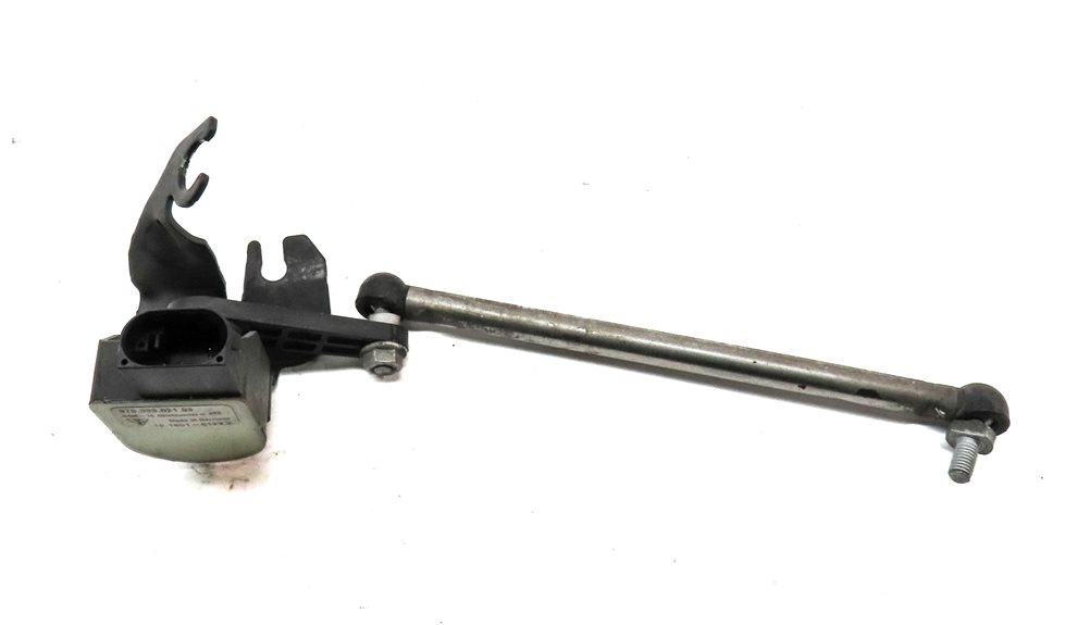 Thumbnail 4: 2011 PORSCHE PANAMERA (970 G1) REAR LEFT SUSPENSION HEIGHT LEVEL SENSOR