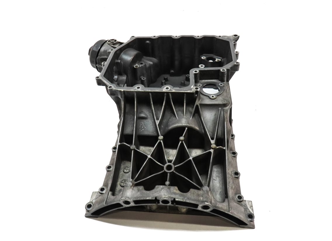 Thumbnail 4: 2011-2016 PORSCHE PANAMERA (970 G1) 3.6L M46 ENGINE MOTOR UPPER OIL FLUID PAN
