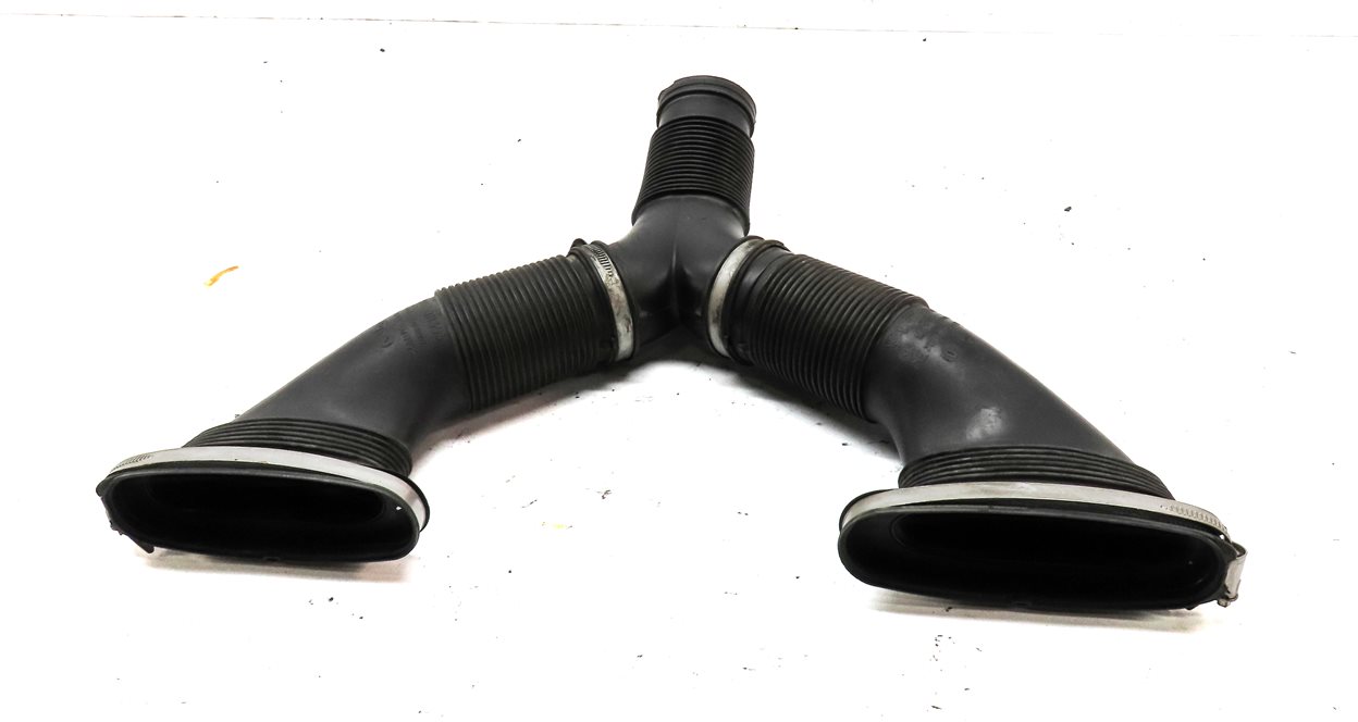 Thumbnail 5: 2011 PORSCHE PANAMERA (970 G1) 3.6L (M46.20) ENGINE AIR INTAKE Y PIPE HOSE DUCT