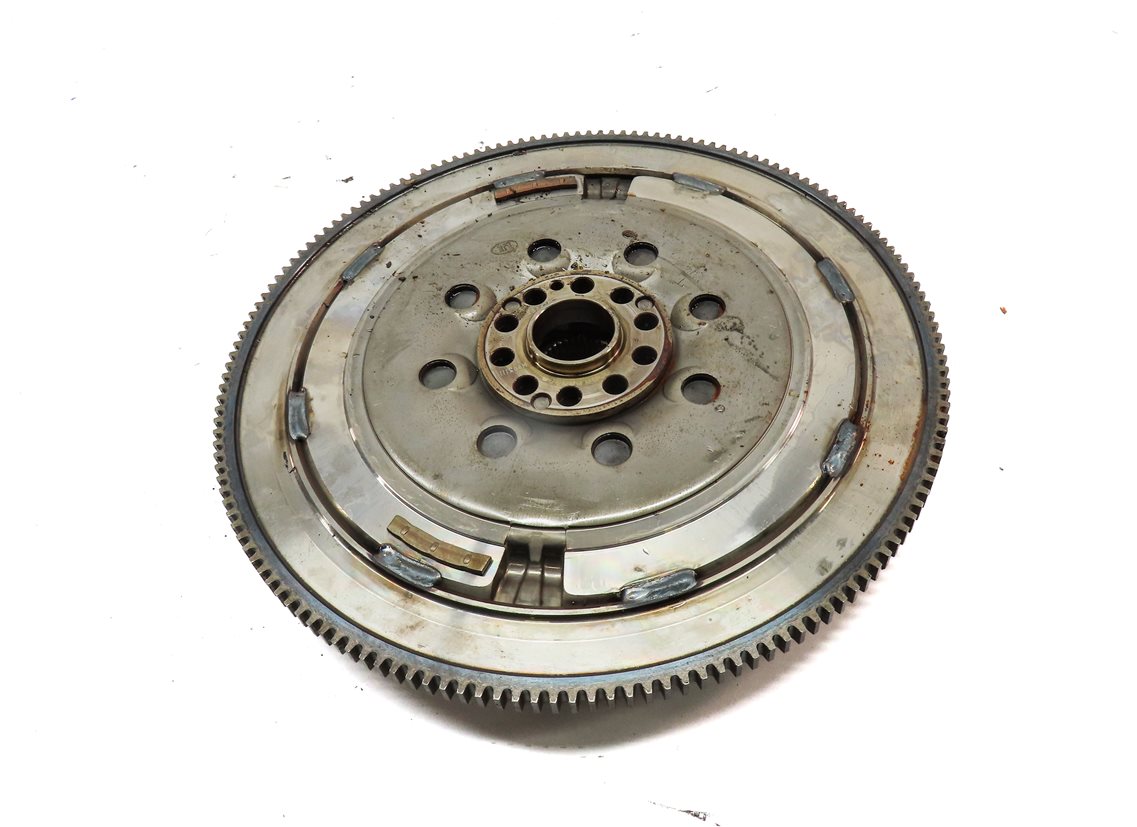 Thumbnail 2: 2011-2016 PORSCHE PANAMERA (970 G1) A/T AUTO TRANSMISSION DUAL MASS FLYWHEEL