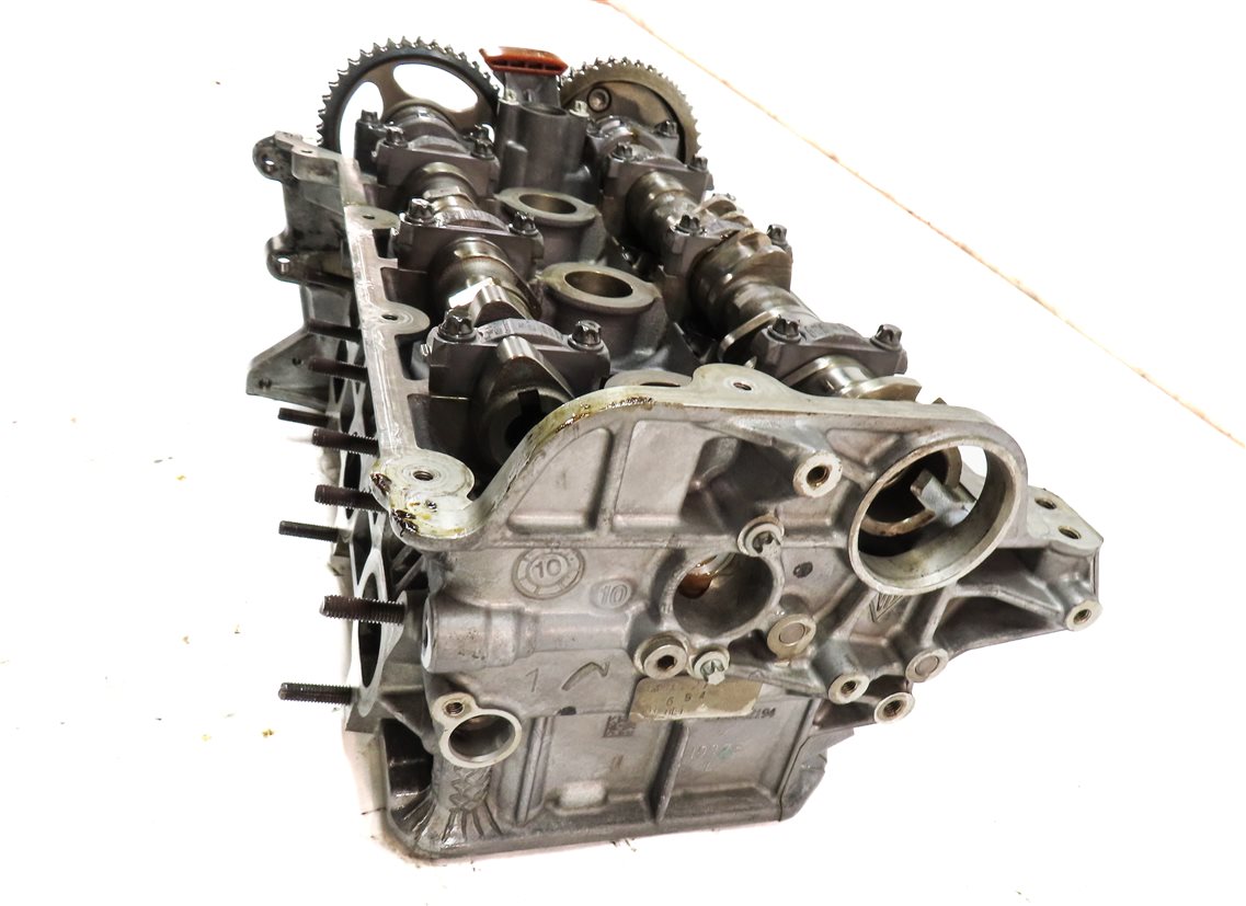 Thumbnail 5: 11-16 PORSCHE PANAMERA (970 G1) 3.6L M46 ENGINE FRONT LEFT DRIVER CYLINDER HEAD