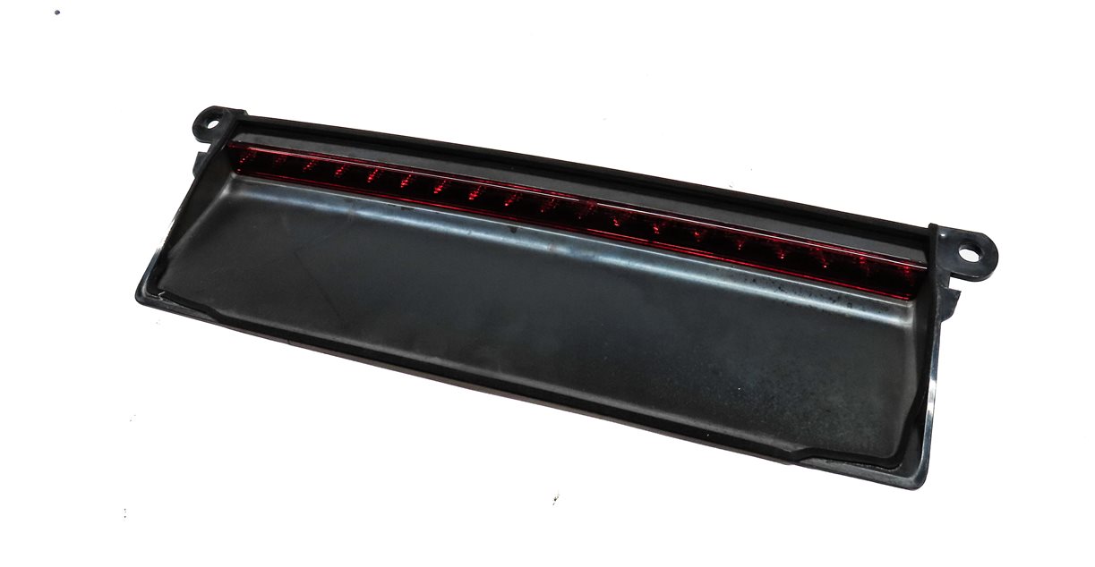 2011 PORSCHE PANAMERA (970 G1) REAR UPPER LIFTGATE 3RD BRAKE STOP LIGHT LAMP