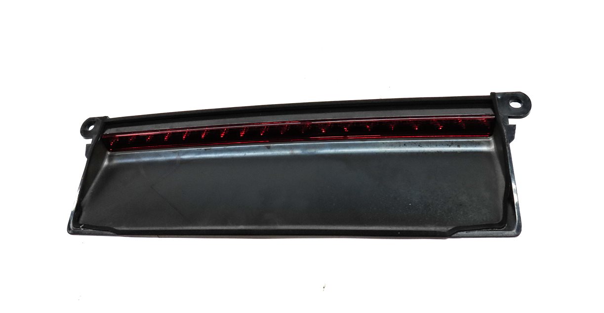 Thumbnail 2: 2011 PORSCHE PANAMERA (970 G1) REAR UPPER LIFTGATE 3RD BRAKE STOP LIGHT LAMP