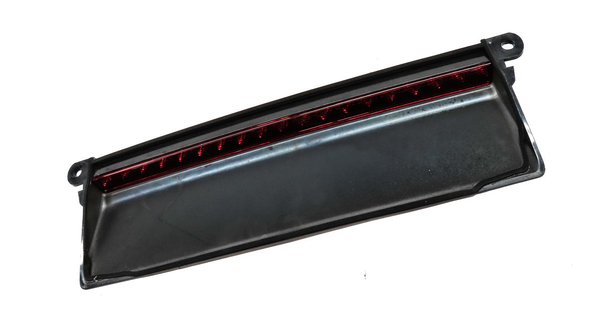 Thumbnail 3: 2011 PORSCHE PANAMERA (970 G1) REAR UPPER LIFTGATE 3RD BRAKE STOP LIGHT LAMP