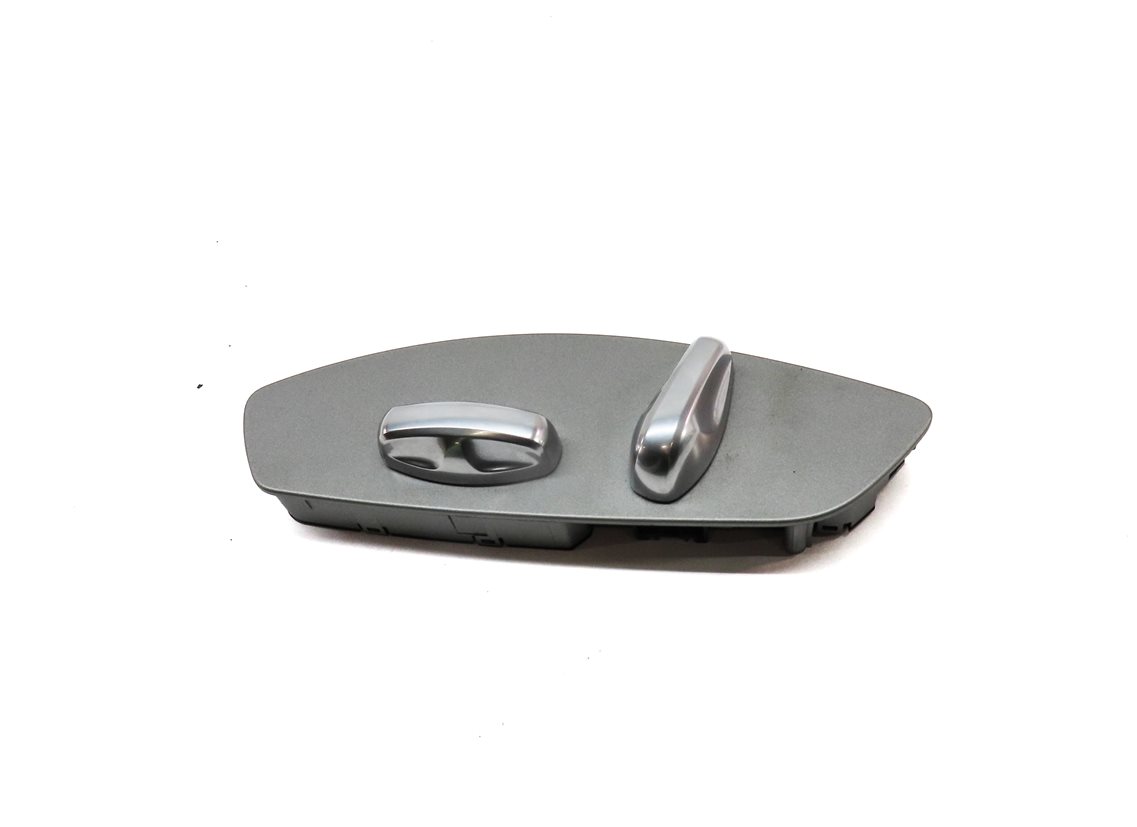 Thumbnail 2: 2011 PORSCHE PANAMERA (970 G1) FRONT LEFT DRIVER SEAT POSITION ADJUST SWITCH