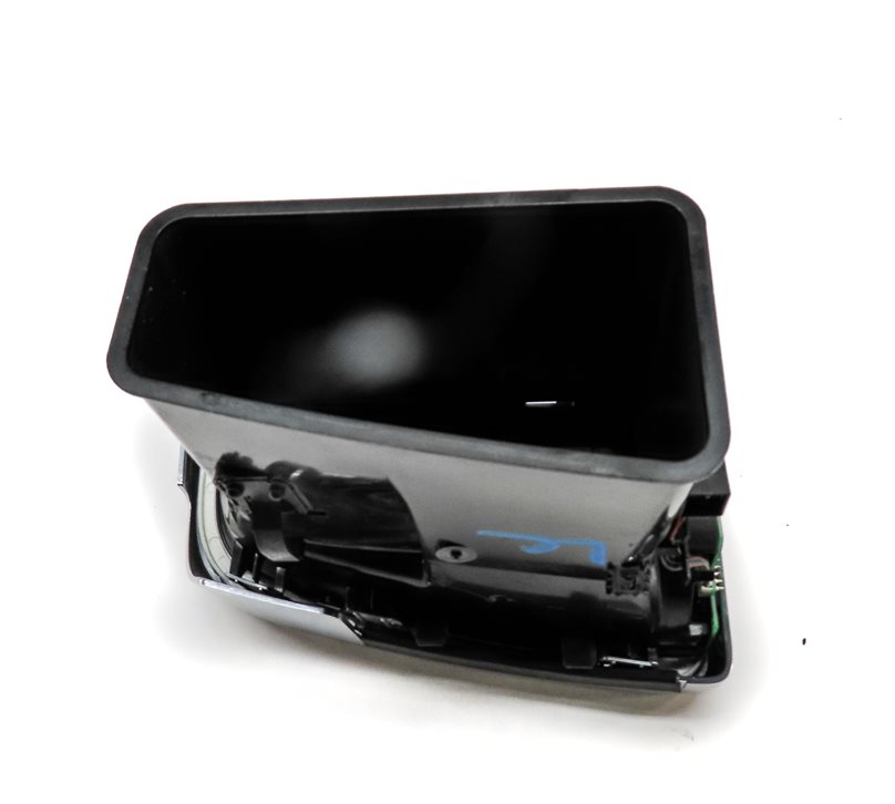 Thumbnail 4: 2011 PORSCHE PANAMERA (970 G1) FRONT CENTER LEFT DASH HEAT AIR AC VENT (Black)