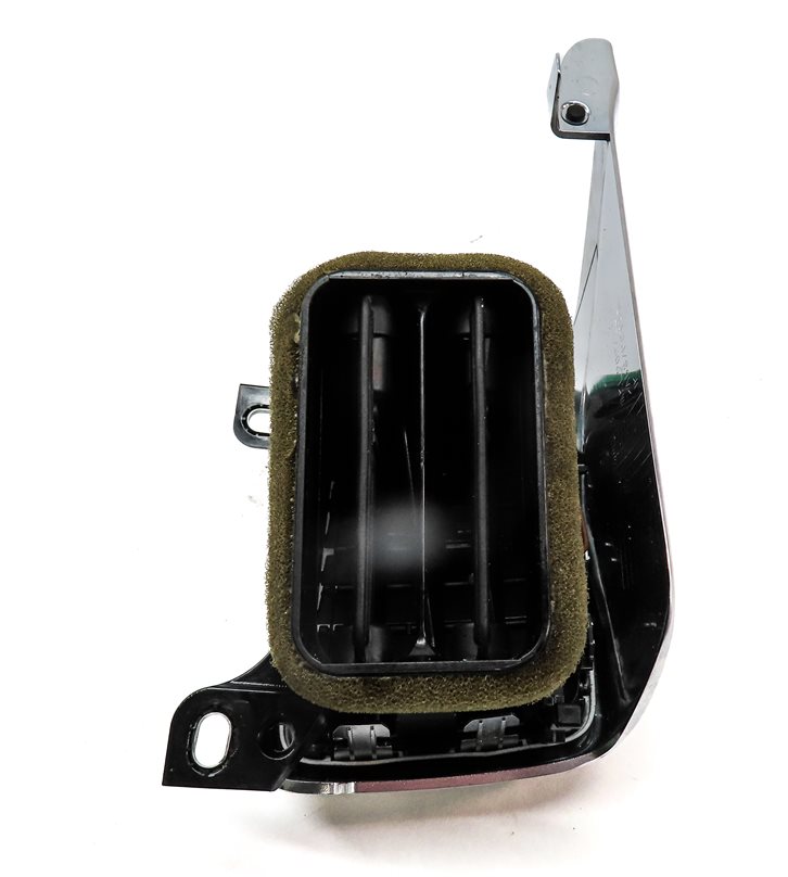 Thumbnail 4: 2011 PORSCHE PANAMERA (970 G1) REAR LEFT INNER HEAT AIR AC VENT (Black)