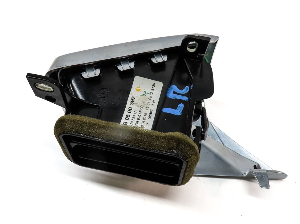 Thumbnail 5: 2011 PORSCHE PANAMERA (970 G1) REAR LEFT INNER HEAT AIR AC VENT (Black)