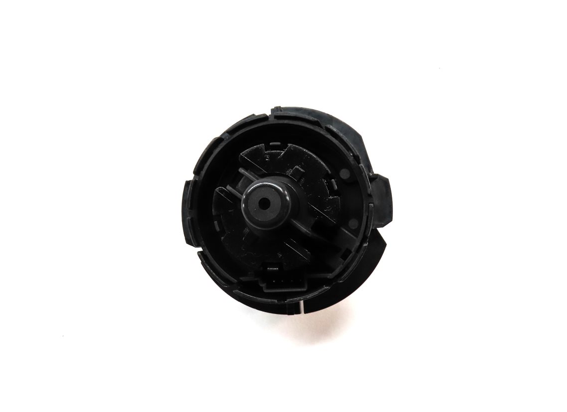 Thumbnail 5: 2011 PORSCHE PANAMERA (970 G1) FRONT LEFT DRIVER HEADLIGHT FOGLIGHT SWITCH