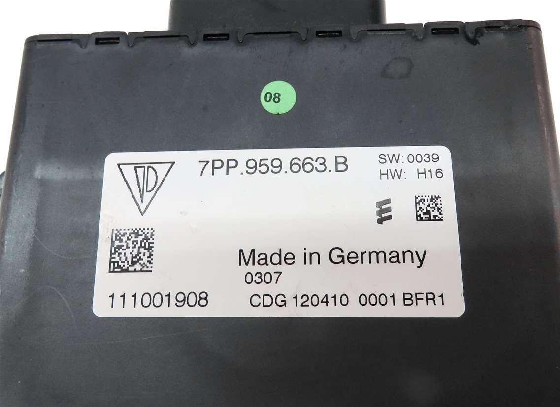 Thumbnail 4: 2011 PORSCHE PANAMERA (970 G1) 3.6L ENGINE VOLTAGE CONVERTER CONTROL MODULE