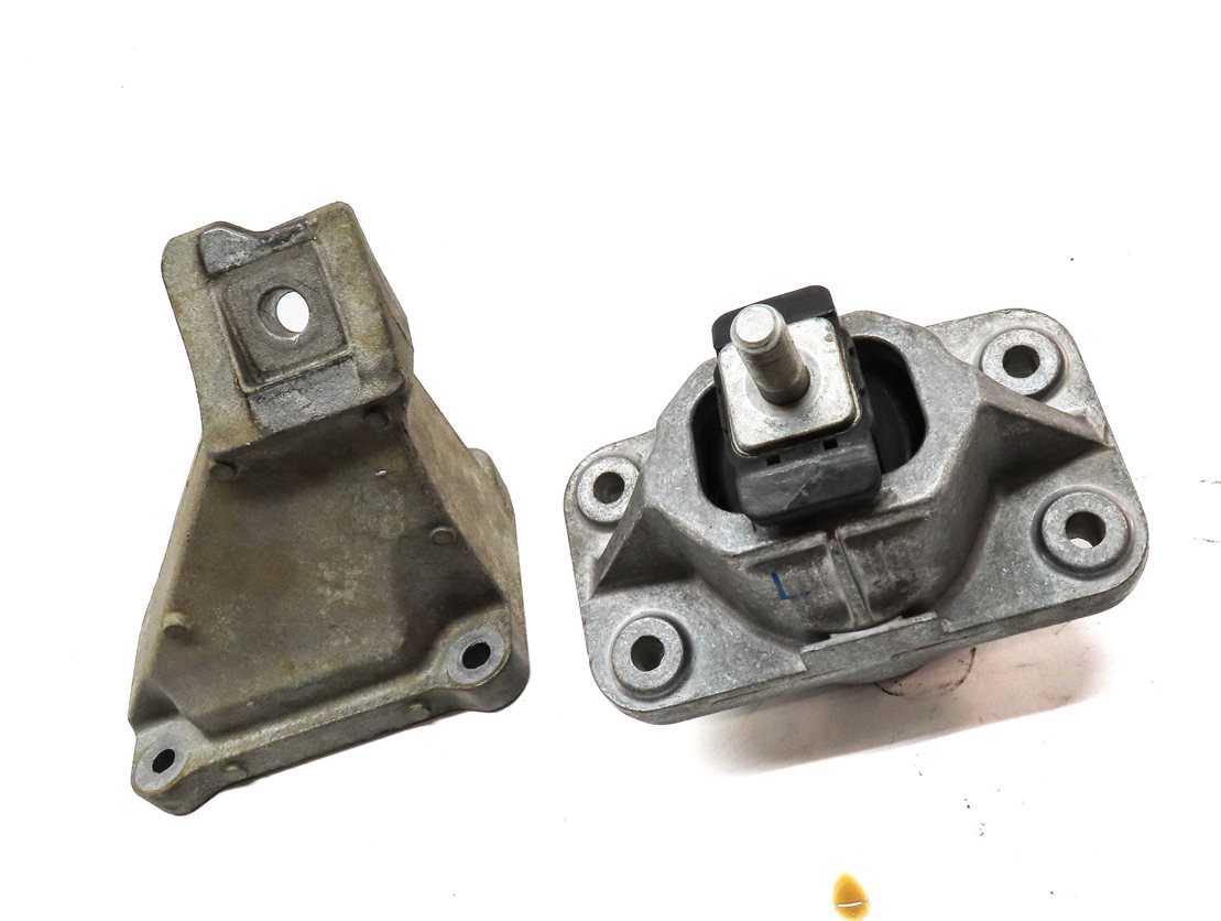 Thumbnail 3: 14 LAND RANGE ROVER L405 5.0L SUPER LEFT DRIVER ENGINE MOTOR MOUNT BRACKET SET/2
