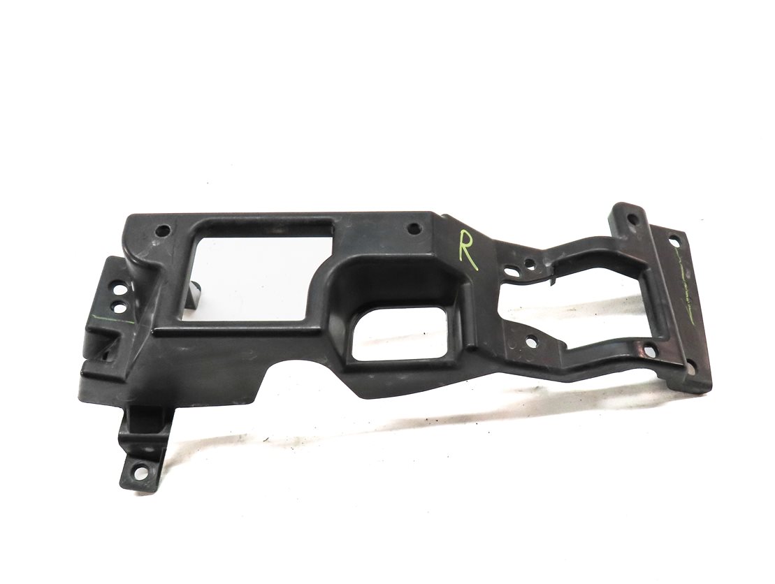 Thumbnail 2: 14 LAND RANGE ROVER L405 FRONT RIGHT PASSENGER FOGLIGHT FOG LIGHT MOUNT BRACKET