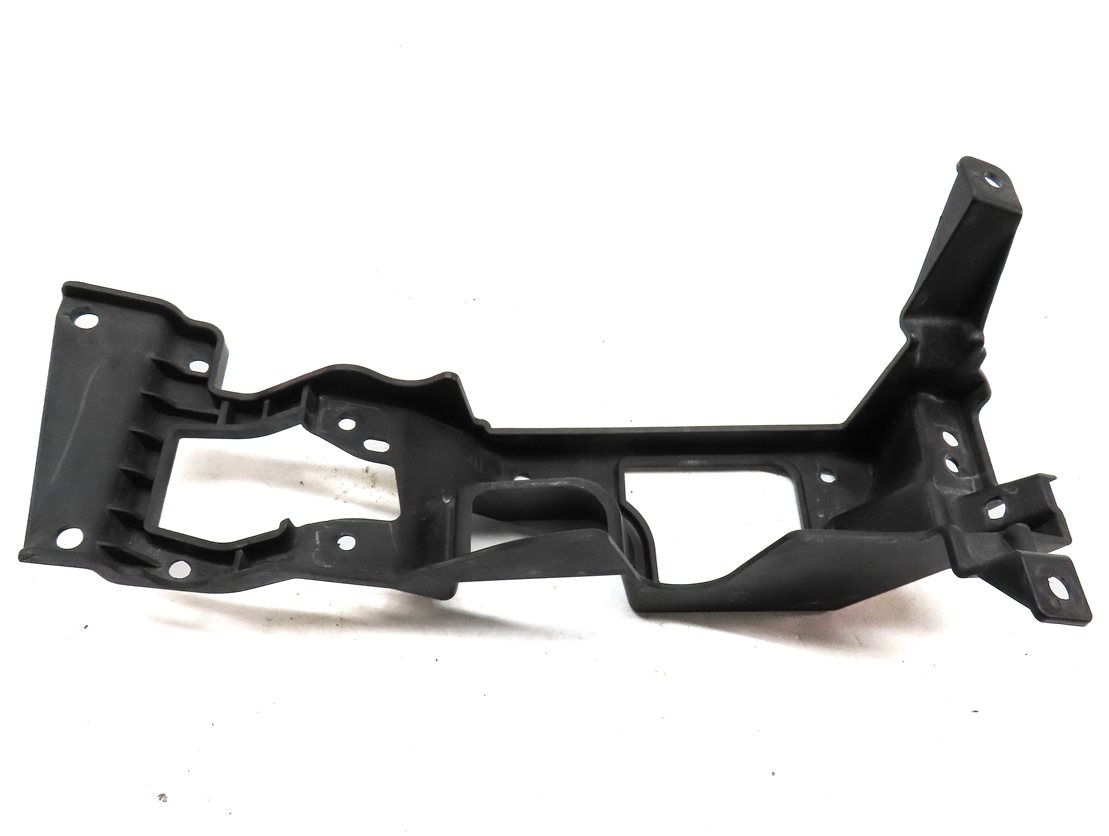 Thumbnail 5: 14 LAND RANGE ROVER L405 FRONT RIGHT PASSENGER FOGLIGHT FOG LIGHT MOUNT BRACKET
