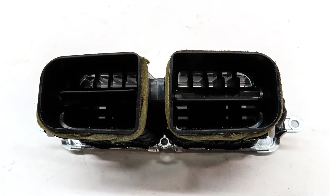 Thumbnail 4: 14 RANGE ROVER (L405) REAR CENTER CONSOLE HEAT AIR AC DUAL VENT (BLACK/SILVER)