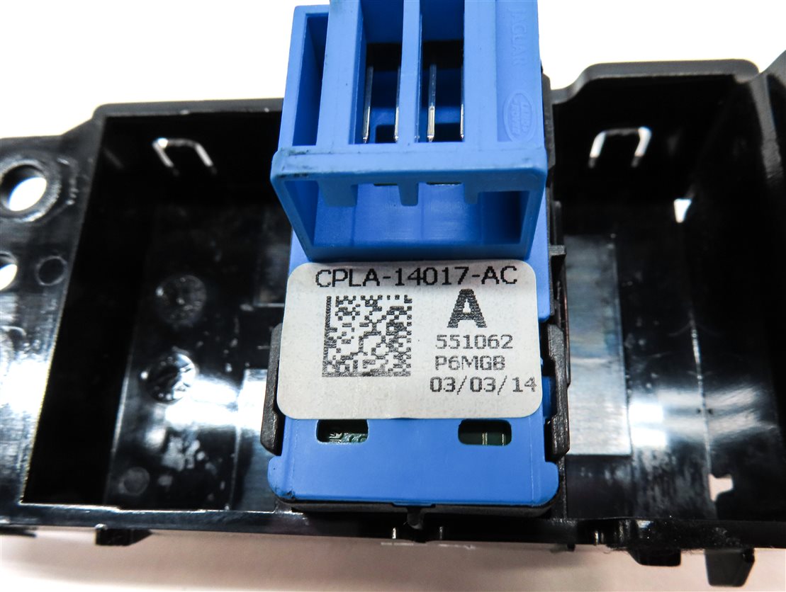 Thumbnail 6: 2014 LAND RANGE ROVER (L405) REAR RIGHT INTERIOR DOOR LOCK SWITCH BUTTON (BLACK)