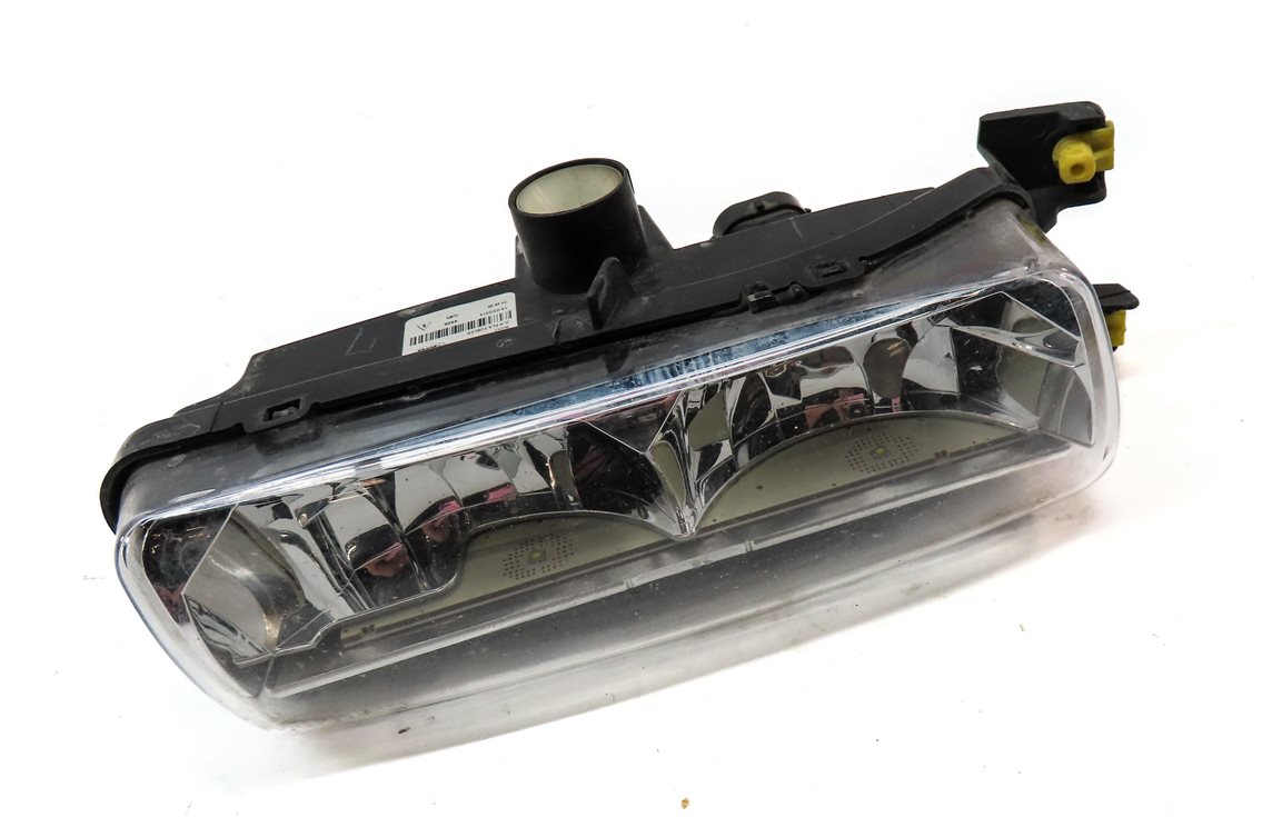 Thumbnail 3: 2013-2017 RANGE ROVER SPORT (L494) FRONT RIGHT PASSENGER LED FOGLIGHT LIGHT LAMP