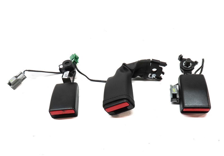 Thumbnail 2: 14 LAND RANGE ROVER L405 REAR LEFT CENTER RIGHT SEATBELT BUCKLE RECEIVER (BLACK)
