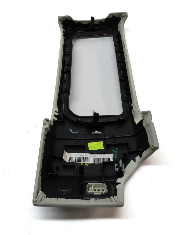 Thumbnail 7: 2014 LAND RANGE ROVER (L405) FRONT CENTER DASH MEDIA SCREEN TRIM BEZEL (GRAY)