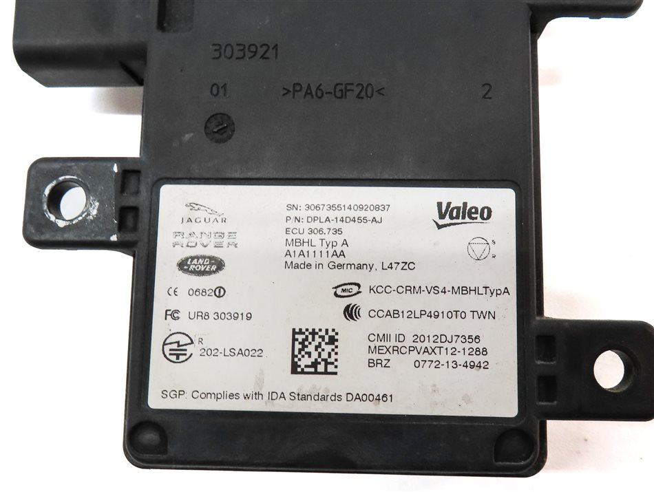 Thumbnail 4: 2014 LAND RANGE ROVER (L405) REAR BLIND SPOT ASSIST RADAR SENSOR MODULE
