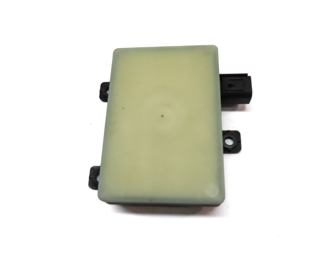 Thumbnail 5: 2014 LAND RANGE ROVER (L405) REAR BLIND SPOT ASSIST RADAR SENSOR MODULE