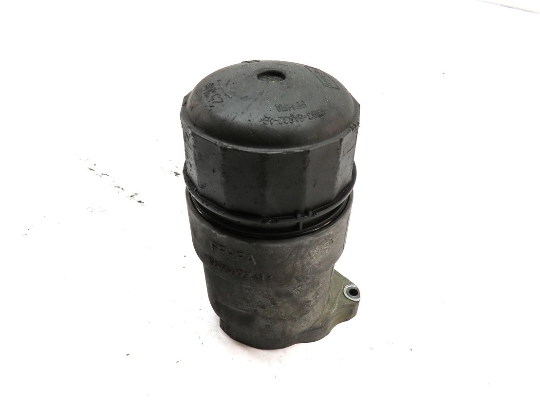 Thumbnail 1: 2014 LAND RANGE ROVER (L405) 5.0L SUPER ENGINE MOTOR OIL FLUID FILTER HOUSING